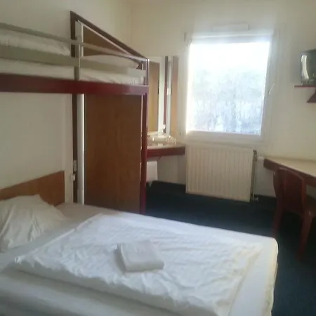 Hotel 24h BRE